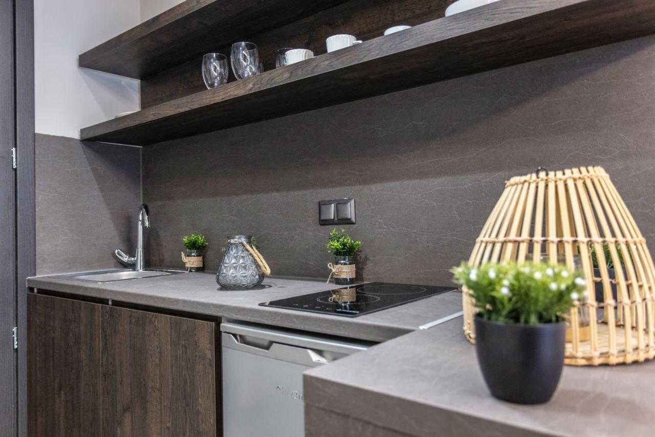 Evitel Luxury Living Aparthotel Hanioti Buitenkant foto